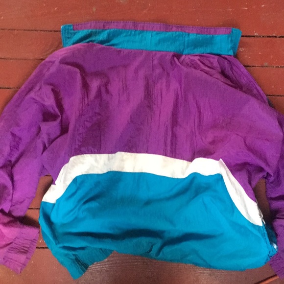 VTG 90s Windbreaker - Picture 6 of 7
